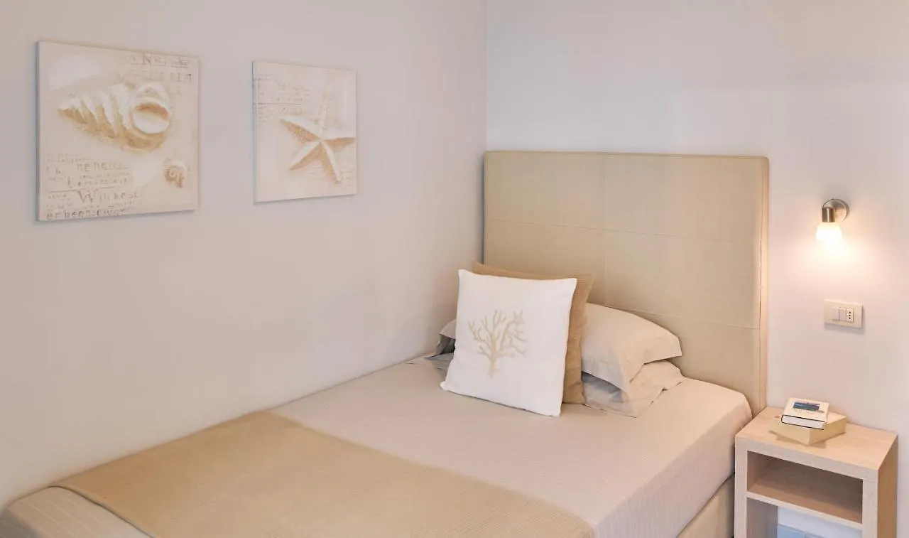 Boutique Hotel Su Sergenti Villasimius 3*,